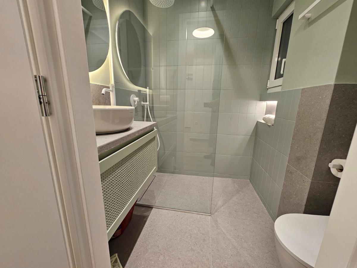Platon Stylish Apartment Athens Ngoại thất bức ảnh